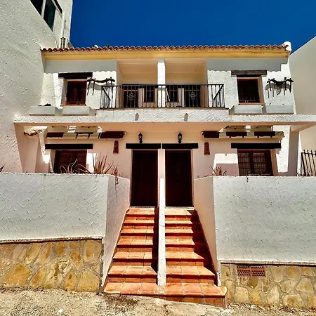 Complejo Rural Casas-cueva La Teja Holiday home *